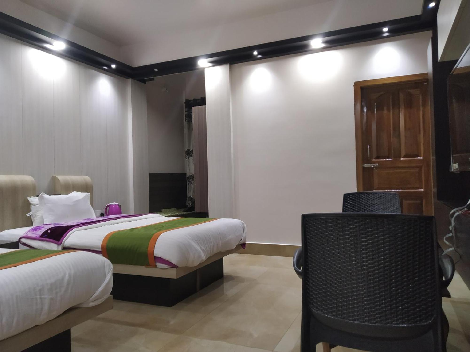 Ziro Palace Inn - A Boutique Hotel Hāpoli Kültér fotó