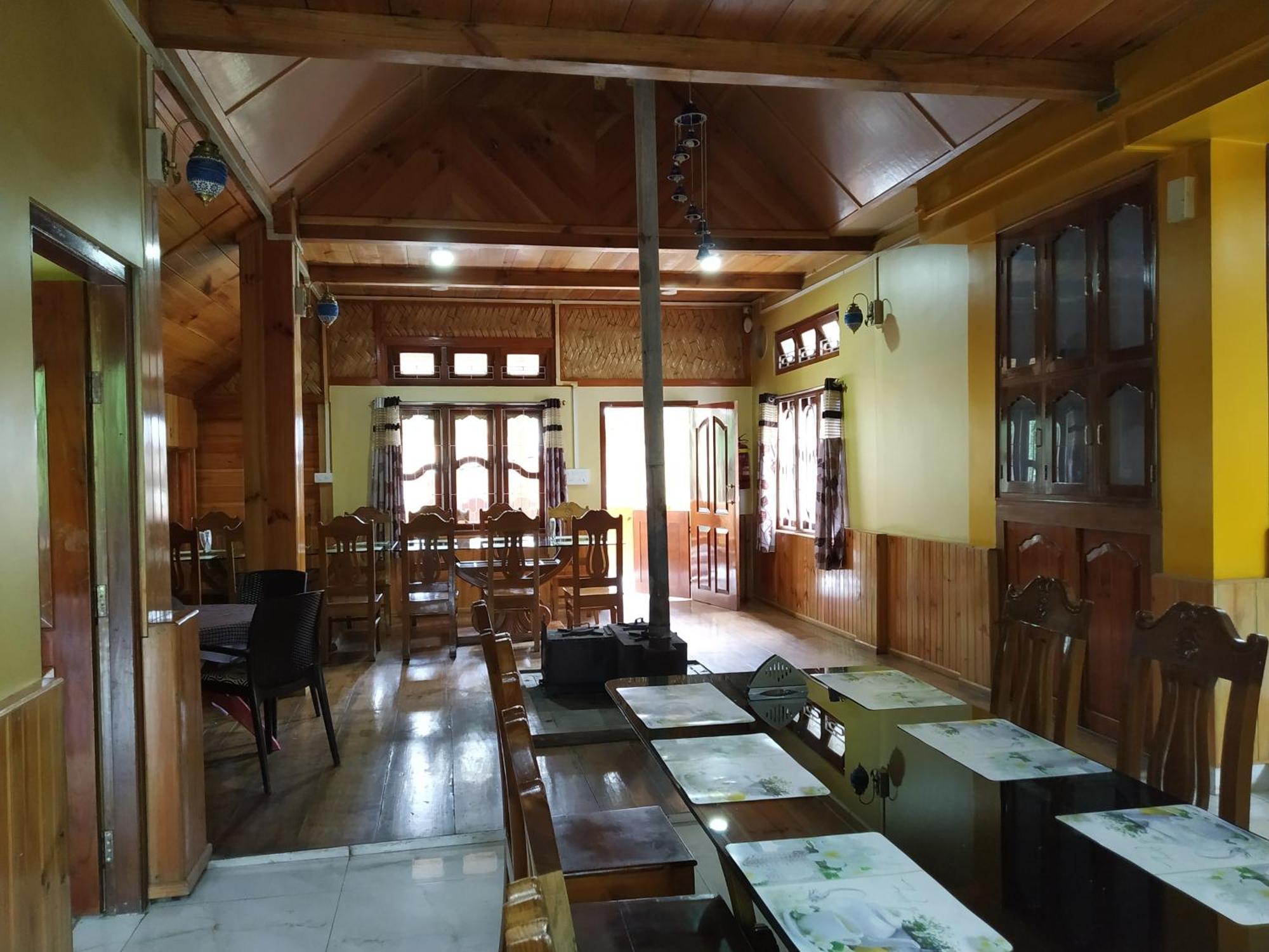 Ziro Palace Inn - A Boutique Hotel Hāpoli Kültér fotó