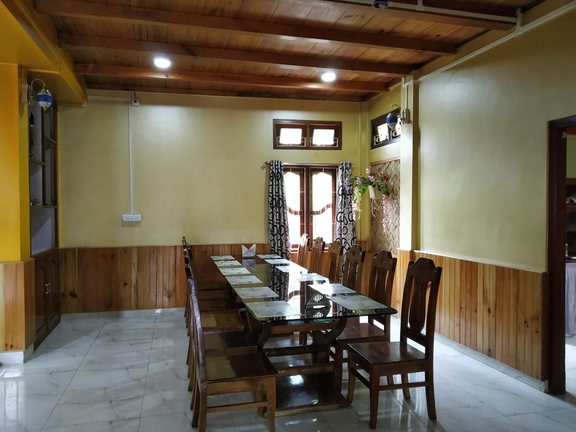 Ziro Palace Inn - A Boutique Hotel Hāpoli Kültér fotó