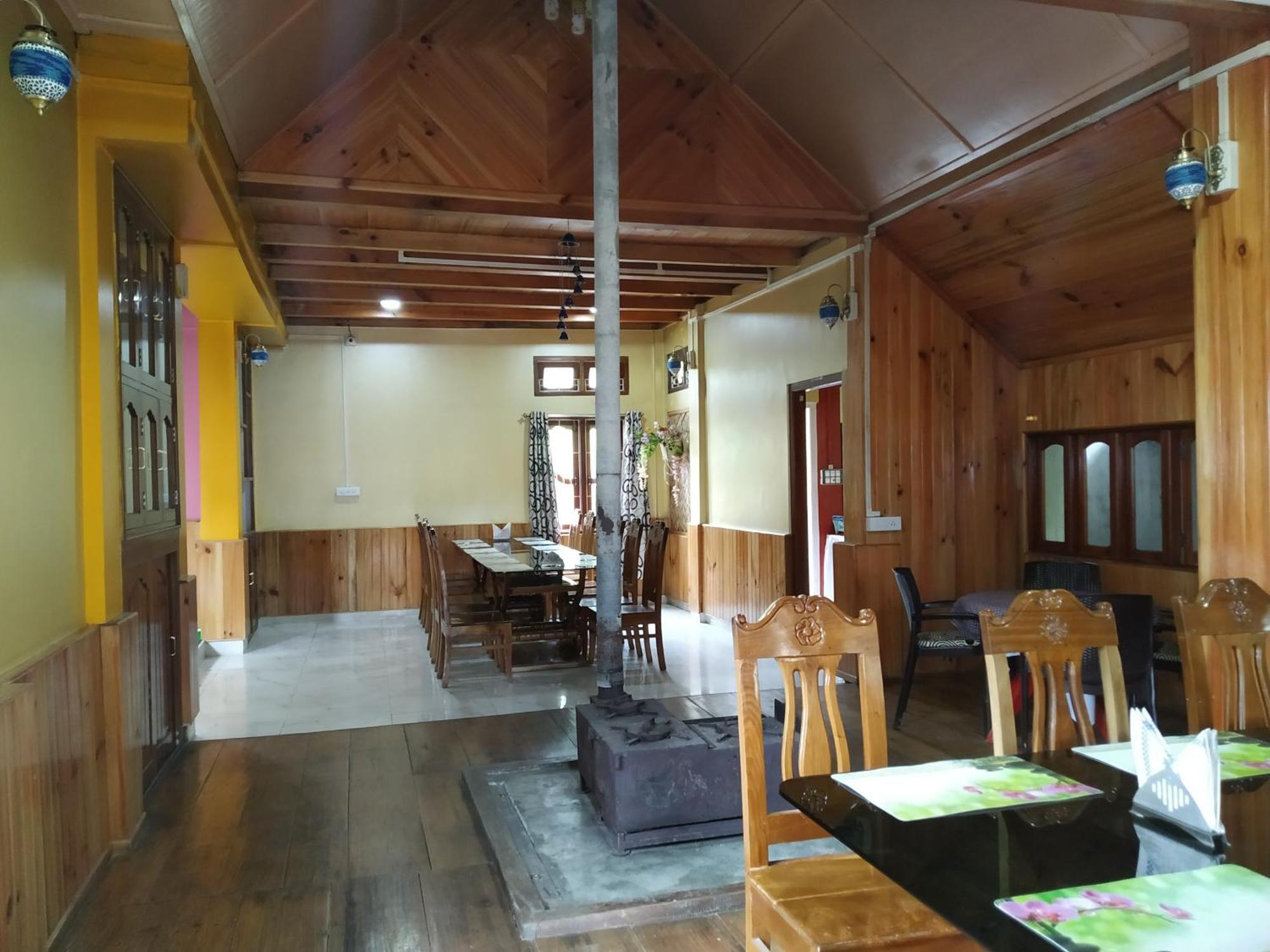 Ziro Palace Inn - A Boutique Hotel Hāpoli Kültér fotó